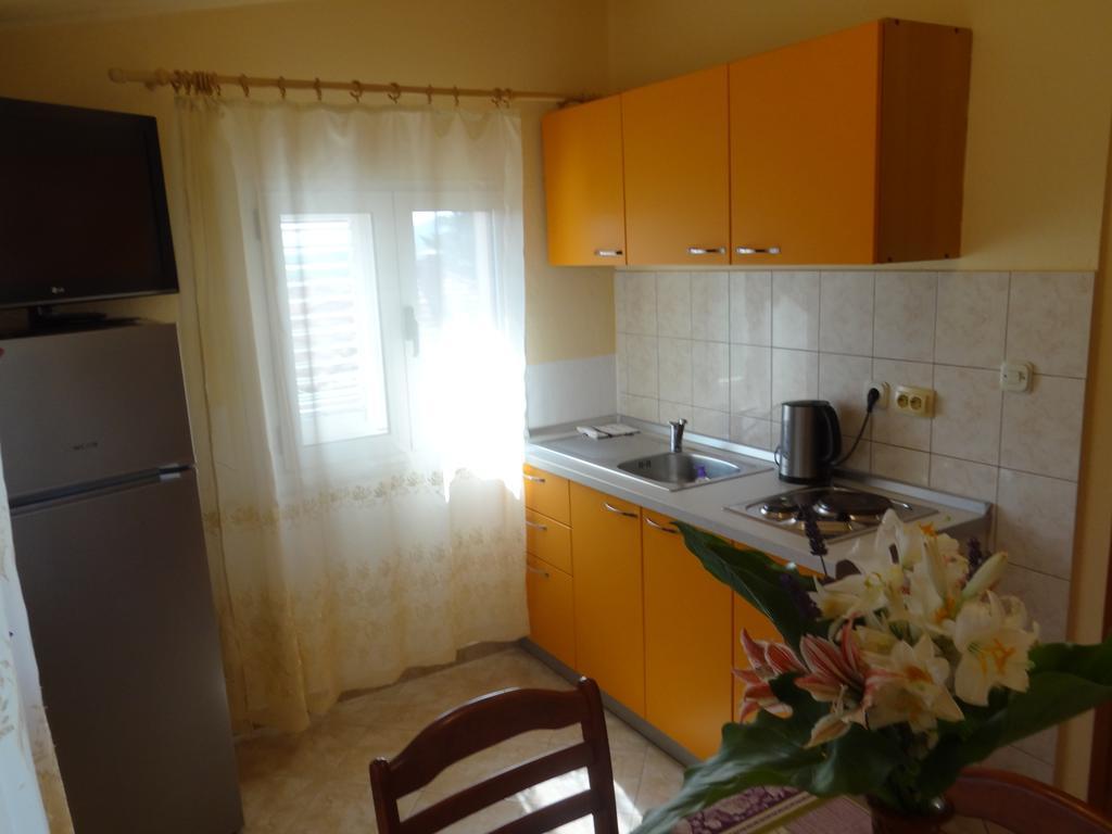 Apartments Jerkovic สตารีกราด ภายนอก รูปภาพ