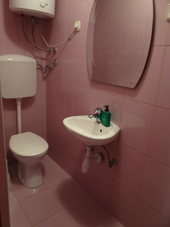 Apartments Jerkovic สตารีกราด ภายนอก รูปภาพ